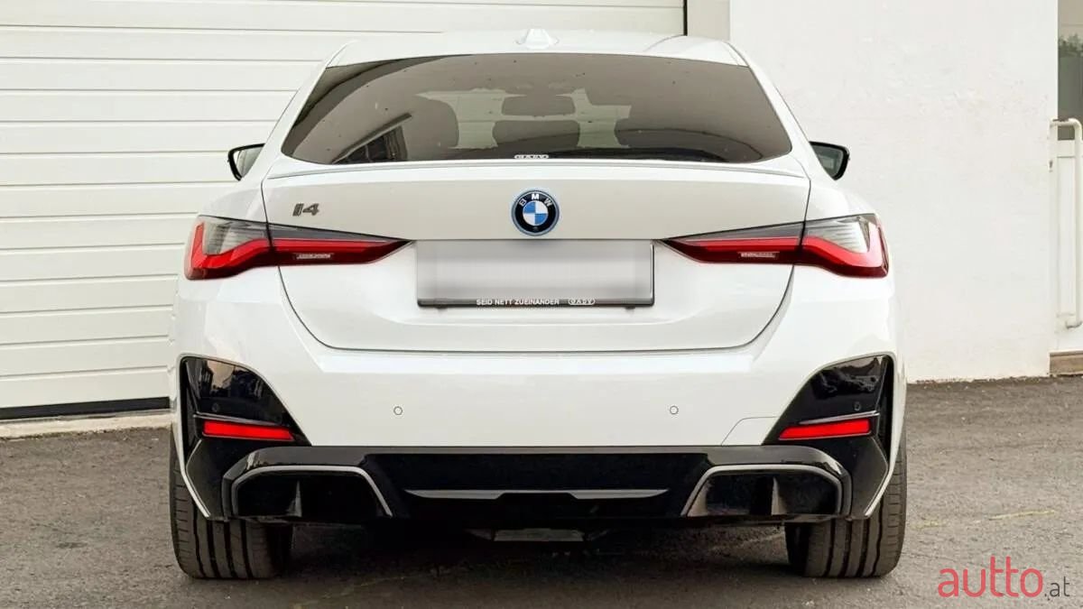 2024' BMW i4 photo #5