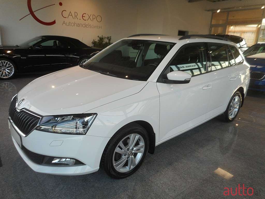2019' Skoda Fabia photo #3