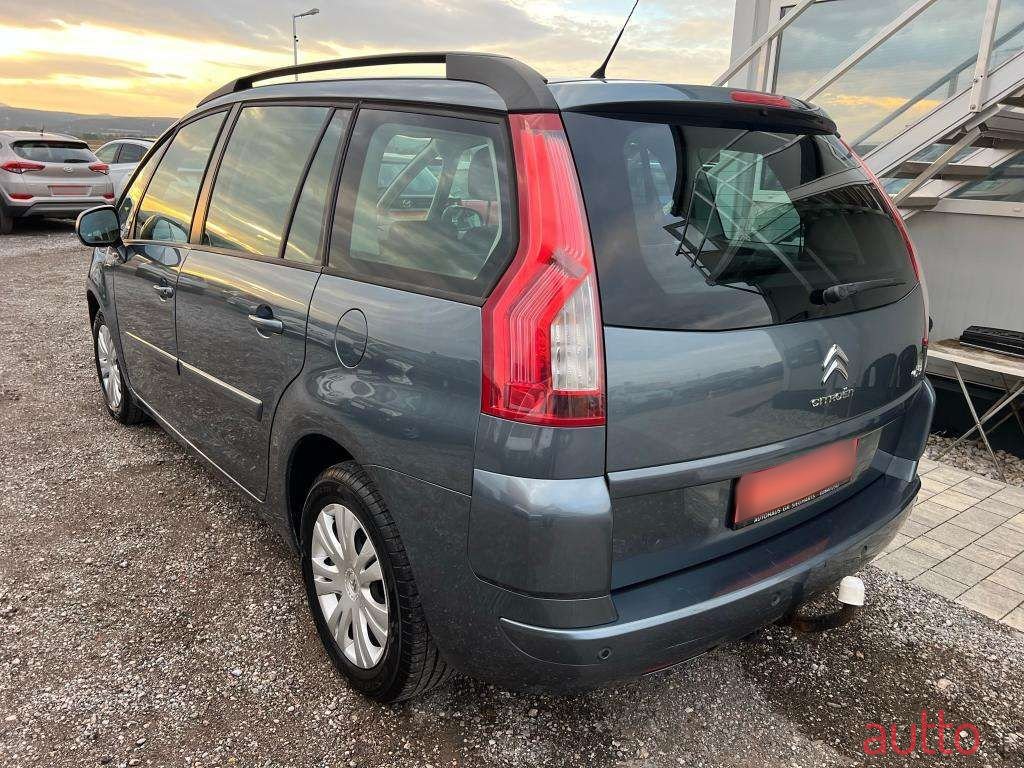 2012' Citroen C4 photo #3