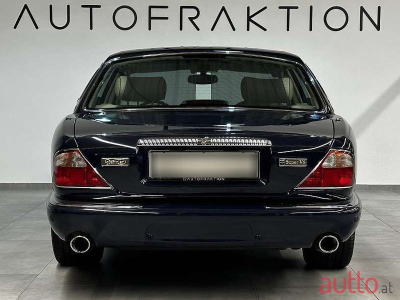 2000' Jaguar Daimler photo #5