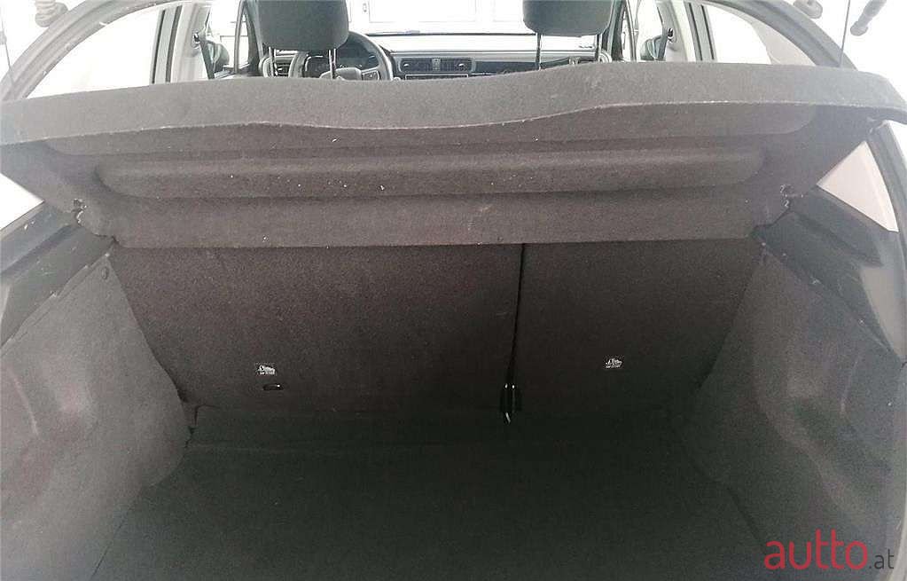 2019' Citroen C3 photo #6