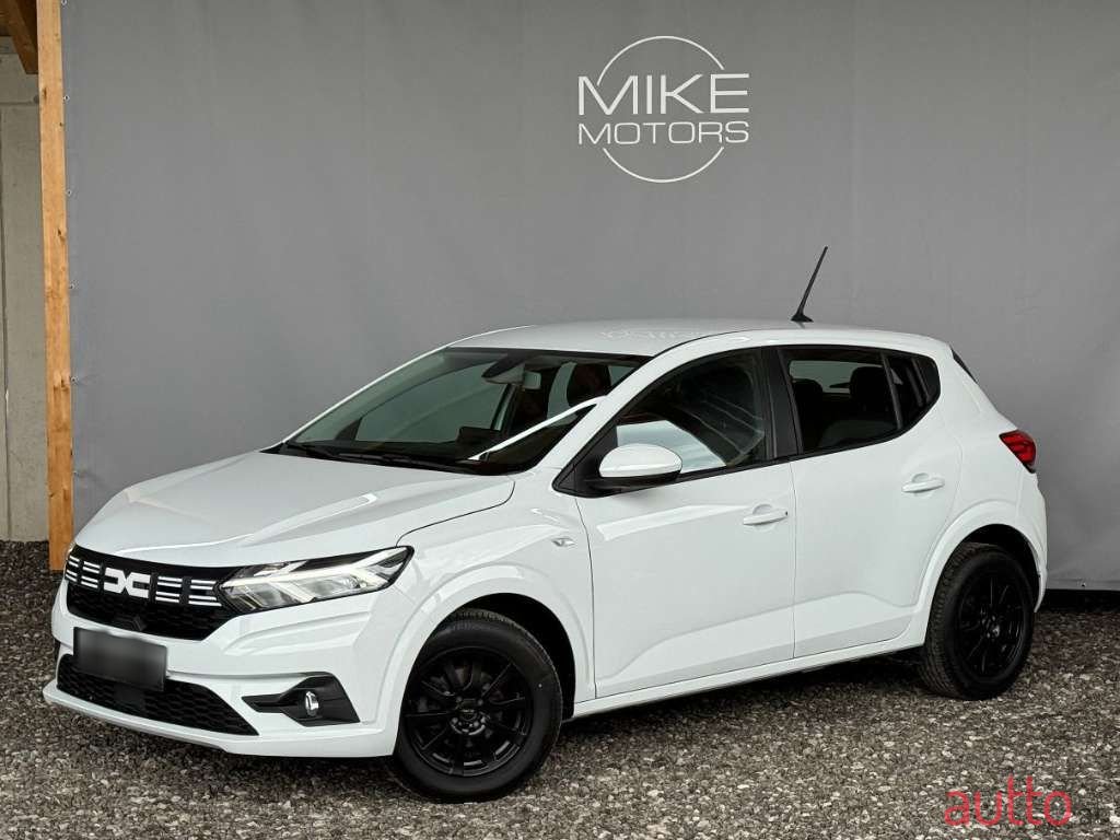 2023' Dacia Sandero photo #3