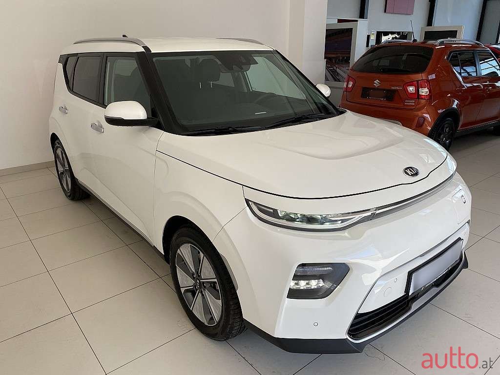 2022' Kia Soul photo #2