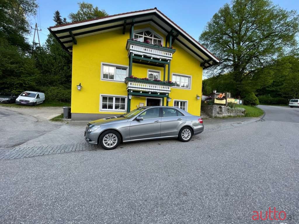 2010' Mercedes-Benz E-Klasse photo #5