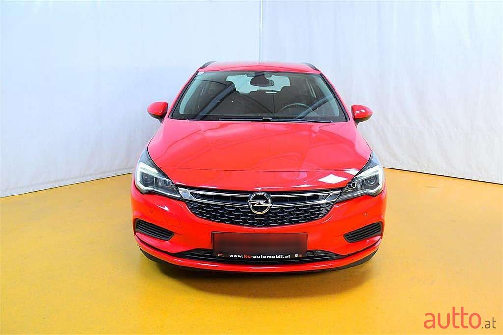 2016' Opel Astra photo #4