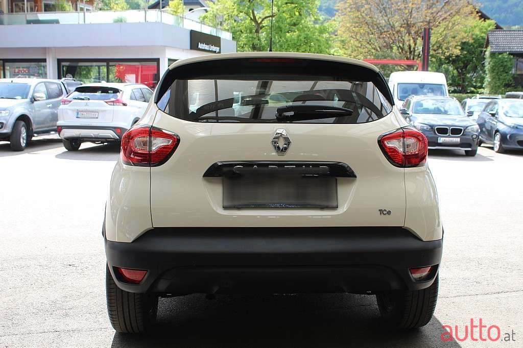 2014' Renault Captur photo #5