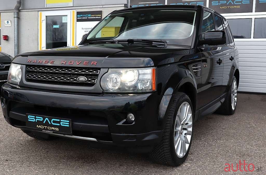 2011' Land Rover Range Rover Sport photo #3