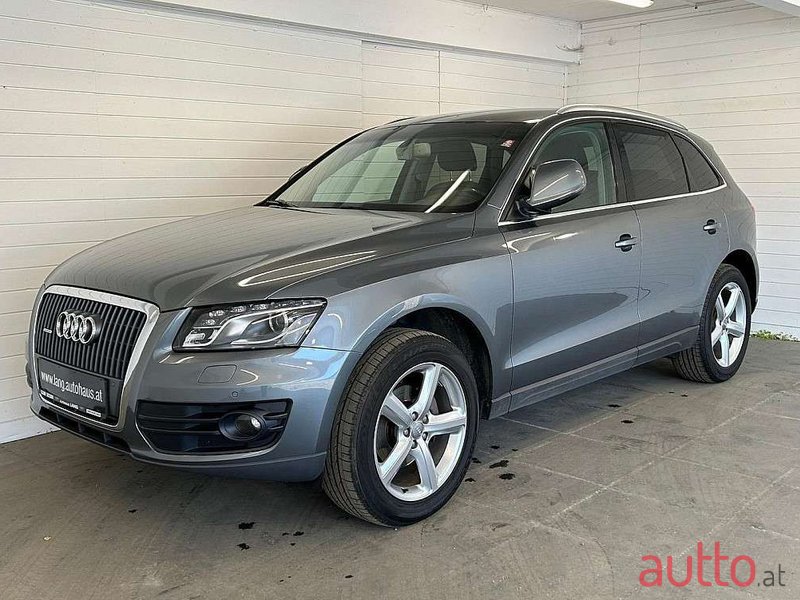 2012' Audi Q5 photo #1