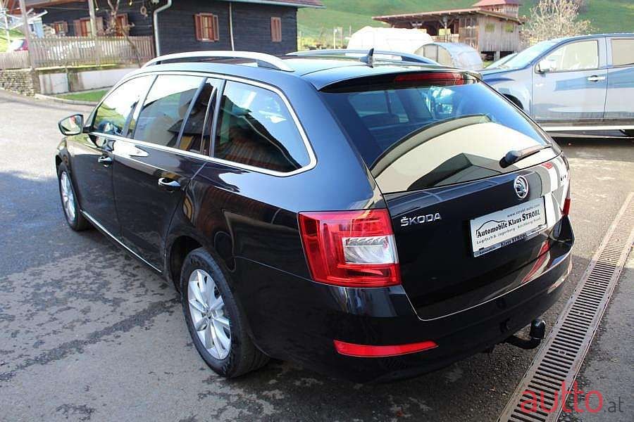 2017' Skoda Octavia photo #6