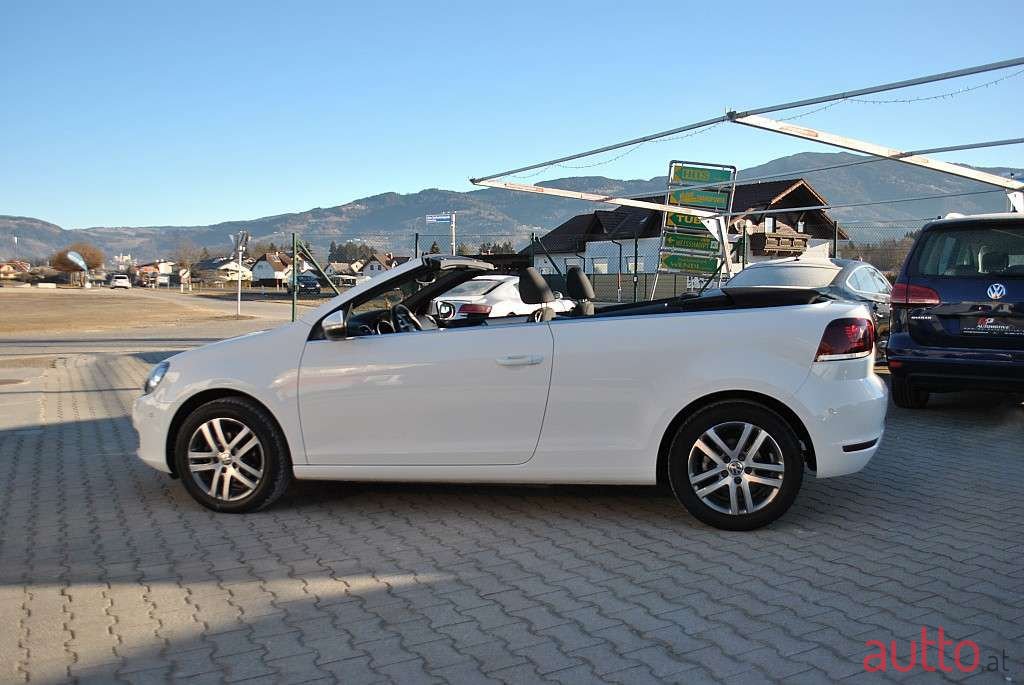 2015' Volkswagen Golf photo #6