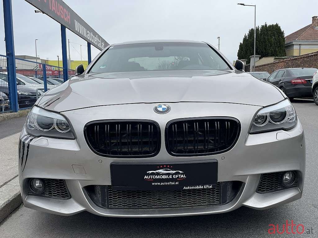 2012' BMW 5Er-Reihe photo #3