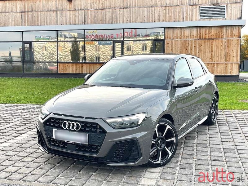 2018' Audi A1 photo #3