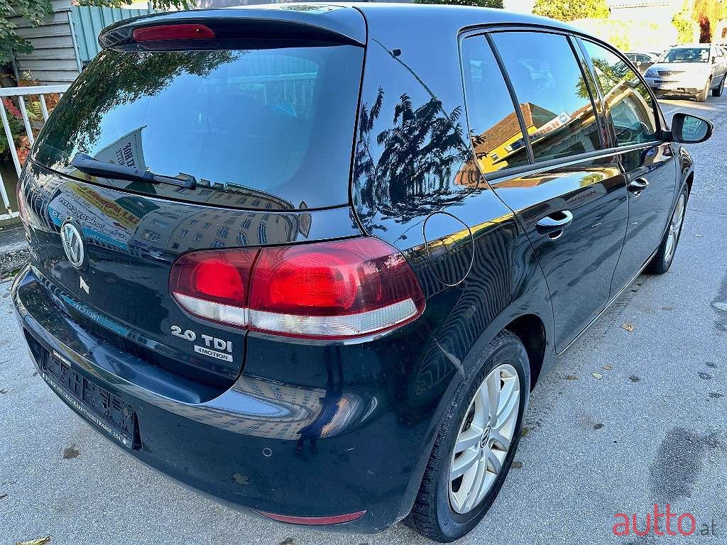 2012' Volkswagen Golf photo #4