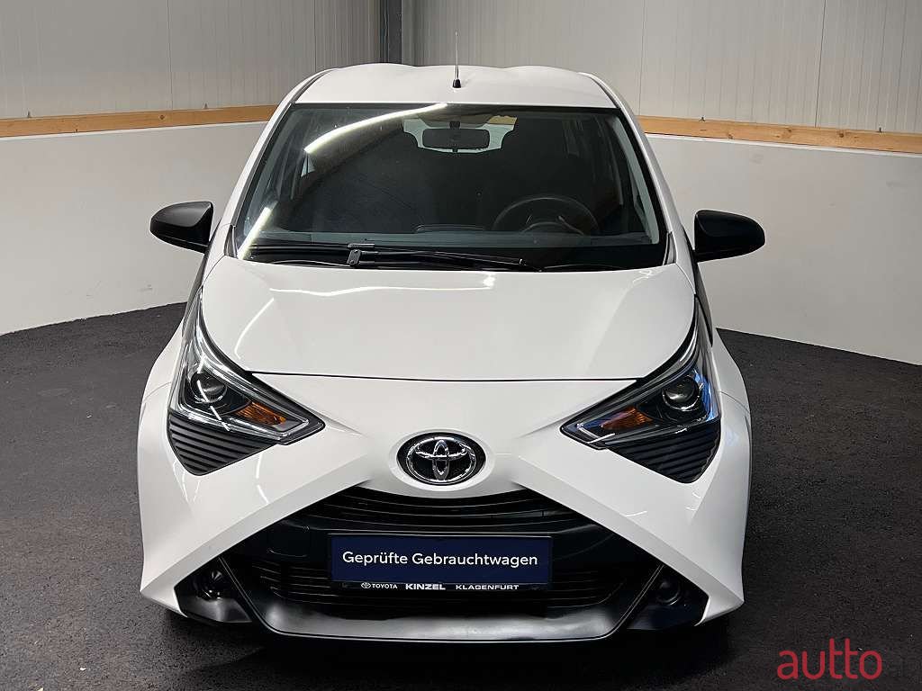 2019' Toyota Aygo photo #2