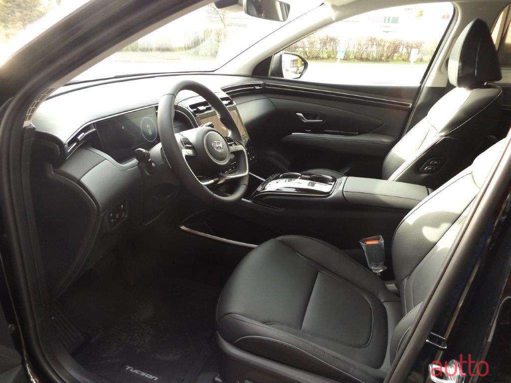 2024' Hyundai Tucson photo #3