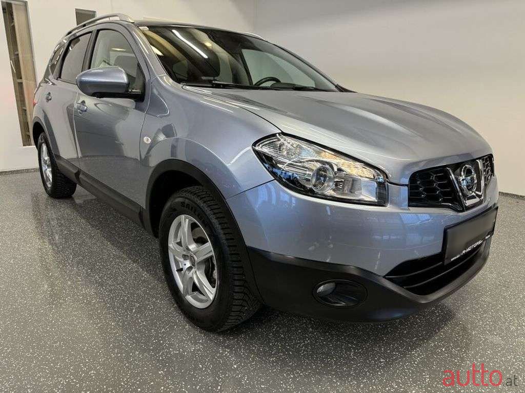 2012' Nissan Qashqai photo #3
