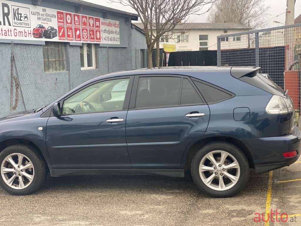 2010' Lexus RX photo #5