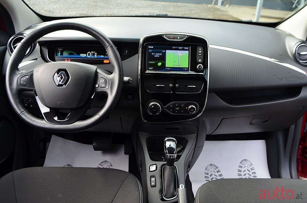 2019' Renault Zoe photo #4