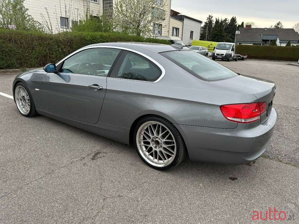 2006' BMW 3Er-Reihe photo #3