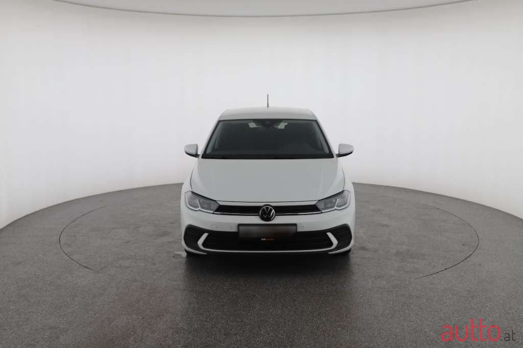 2023' Volkswagen Polo photo #2