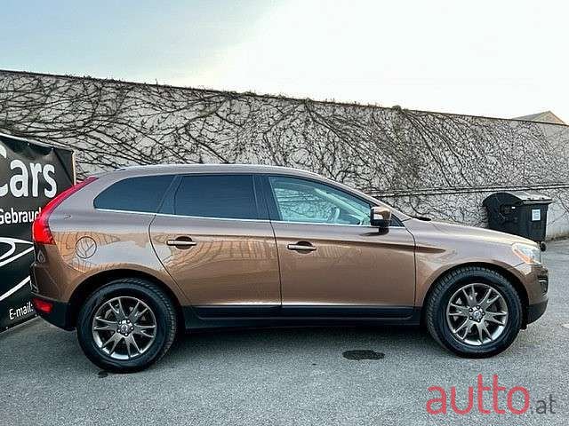 2010' Volvo XC60 photo #6