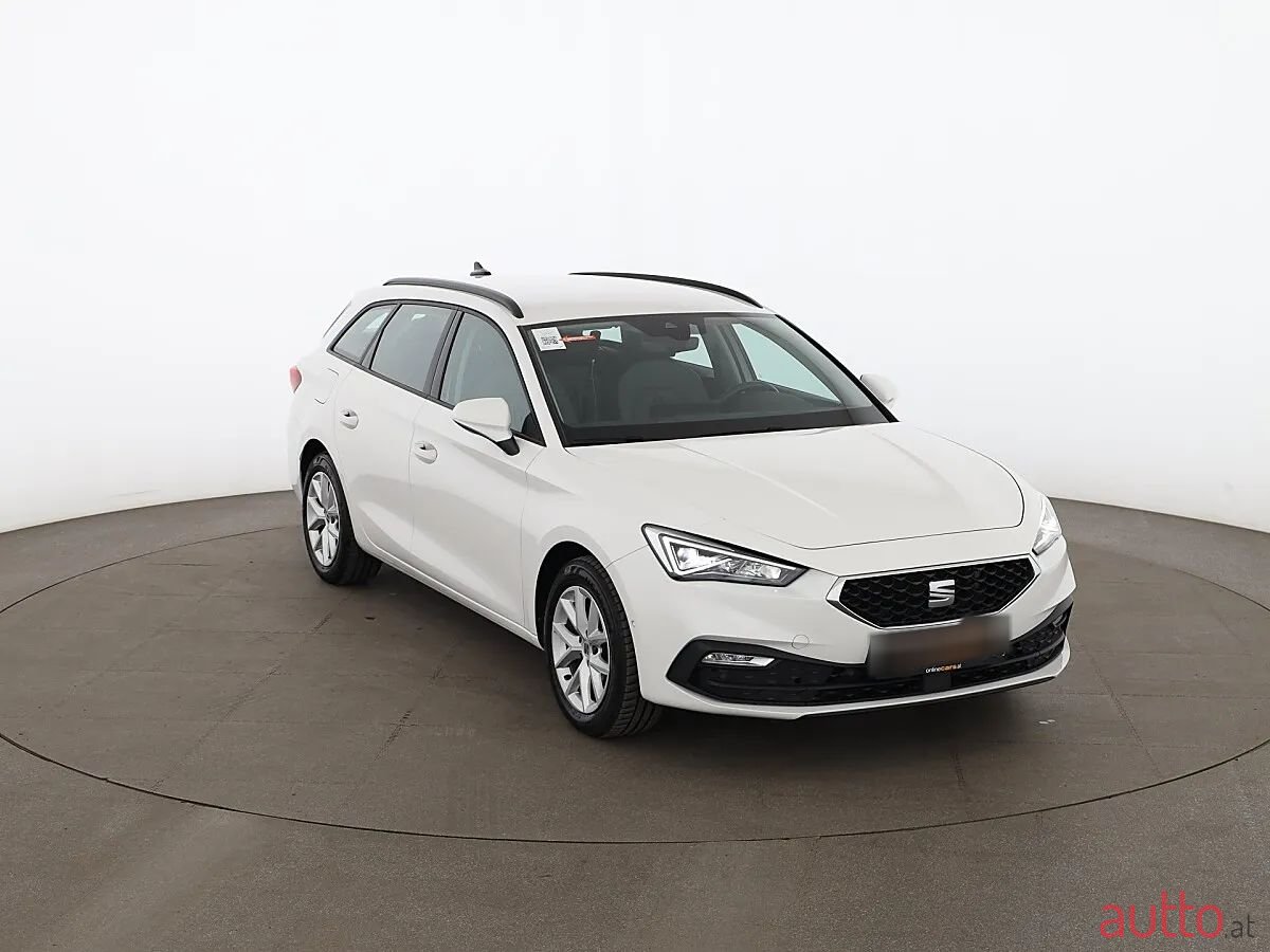 2022' SEAT Leon photo #4