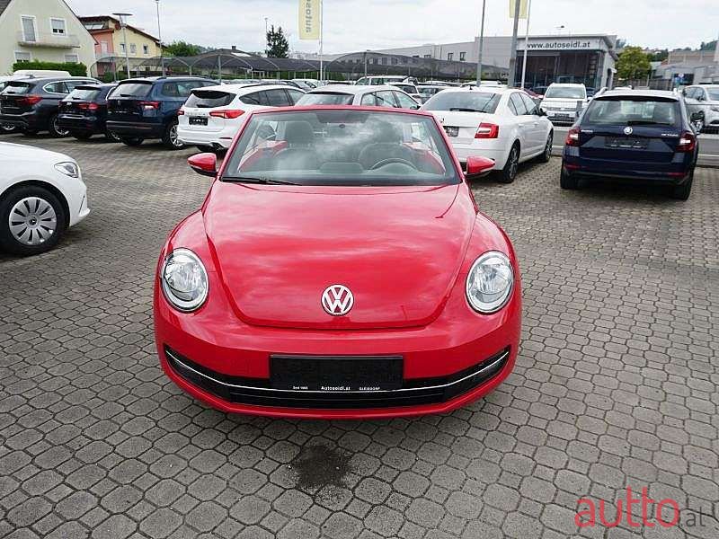 2013' Volkswagen Beetle photo #1