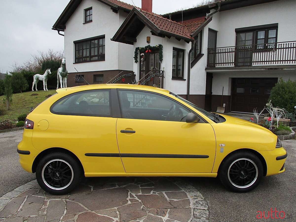 2008' SEAT Ibiza photo #6