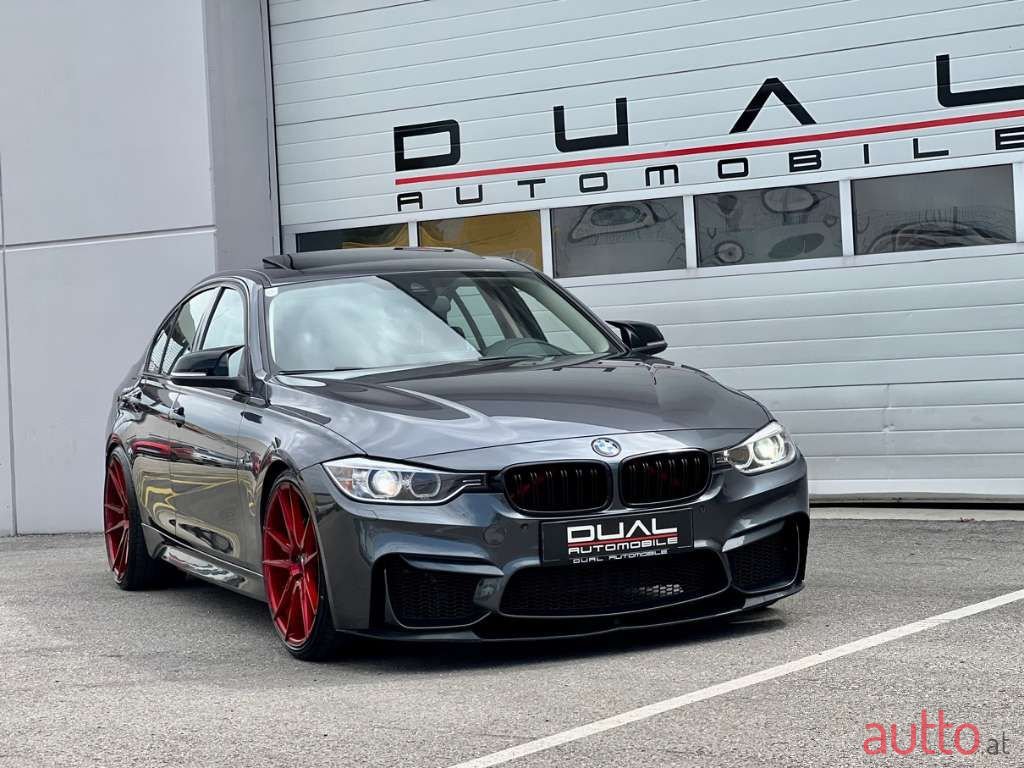 2012' BMW 3Er-Reihe photo #2