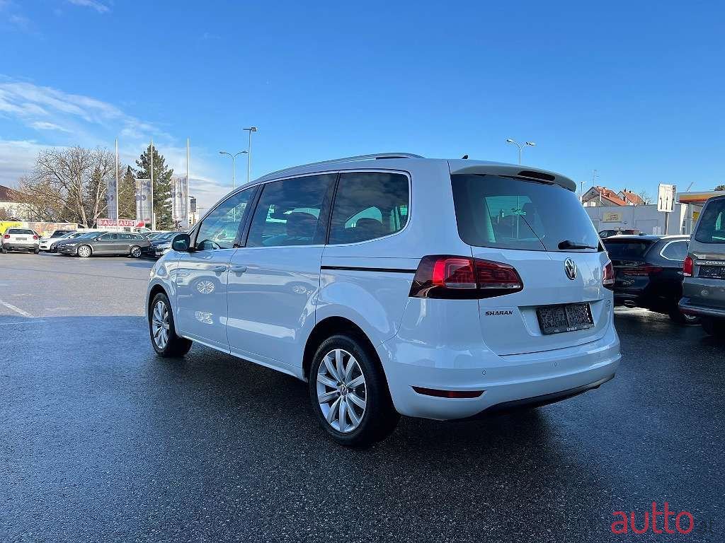 2020' Volkswagen Sharan photo #5
