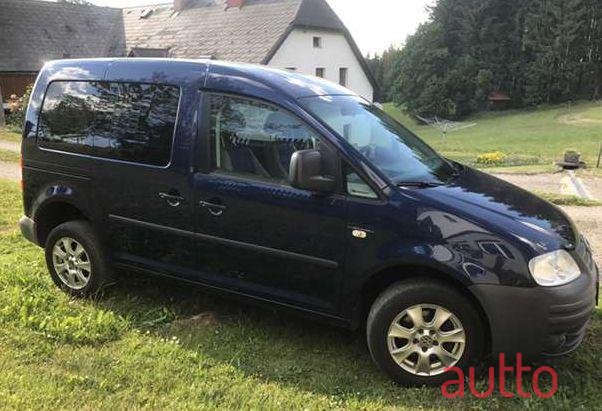 2009' Volkswagen Caddy photo #3