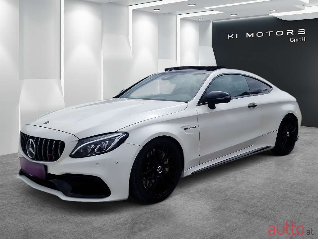 2017' Mercedes-Benz C-Klasse photo #1