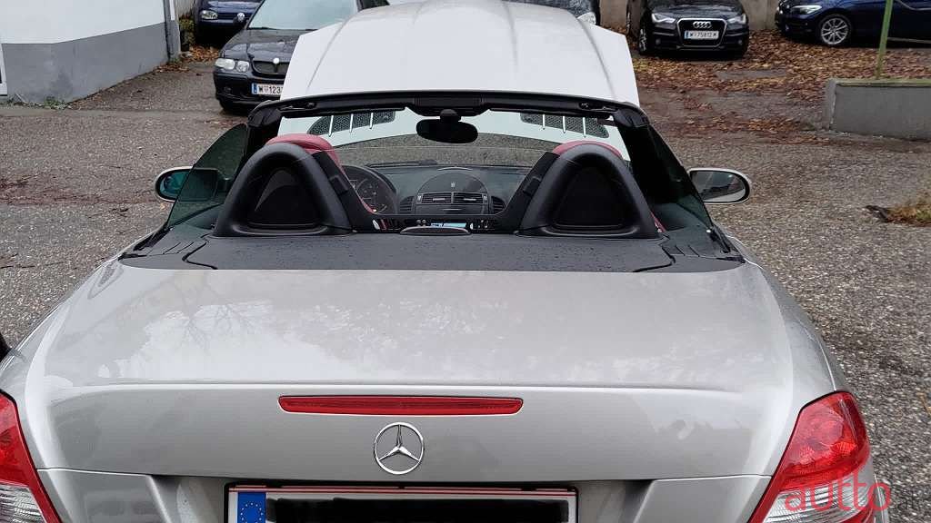 2004' Mercedes-Benz Slk-Klasse photo #5