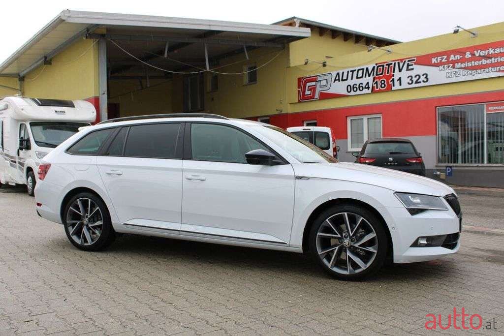 2017' Skoda Superb photo #3