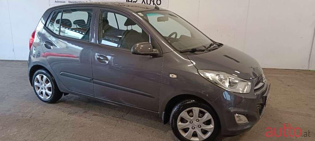 2011' Hyundai i10 photo #3