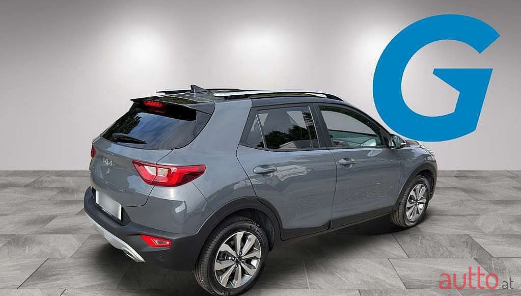 2022' Kia Stonic photo #3