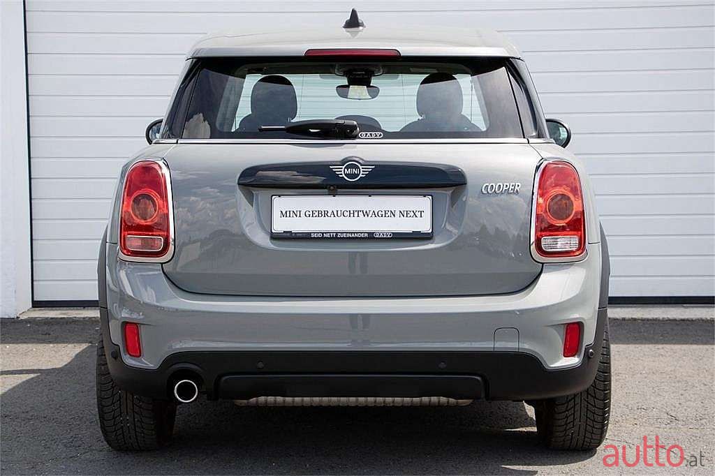 2020' MINI Countryman photo #5