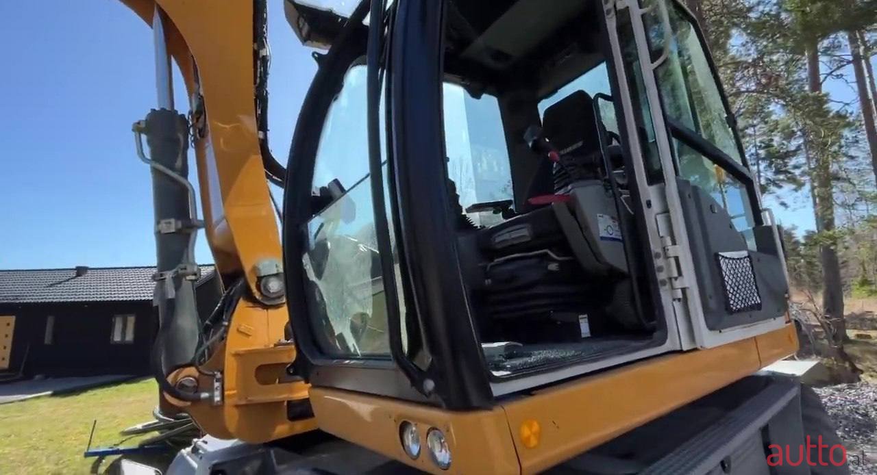 2017' Liebherr A910 Compact Litronic photo #5