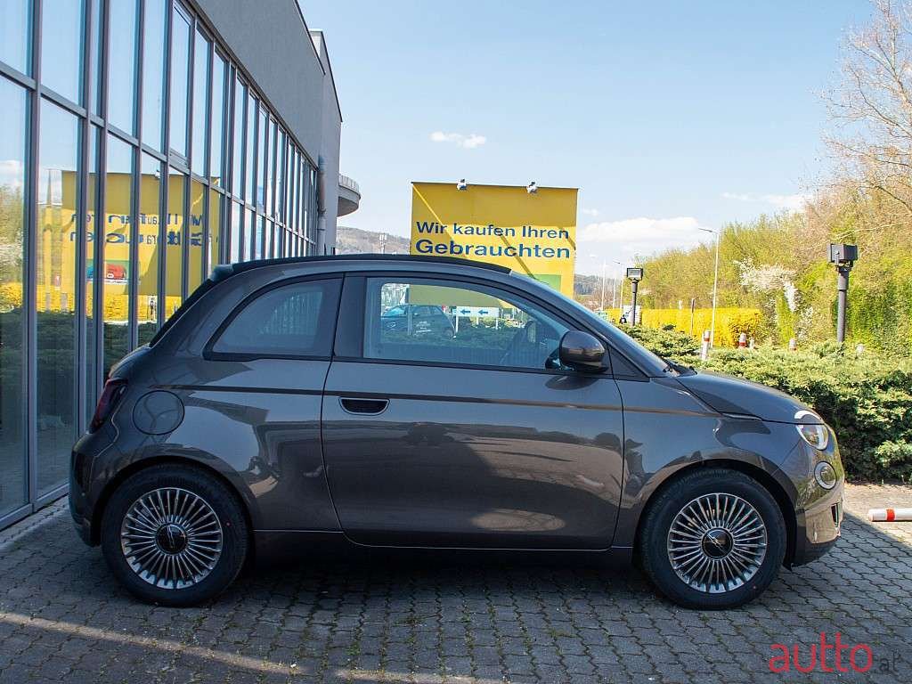 2021' Fiat 500 photo #3