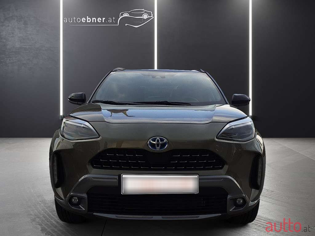 2024' Toyota Yaris Cross photo #2