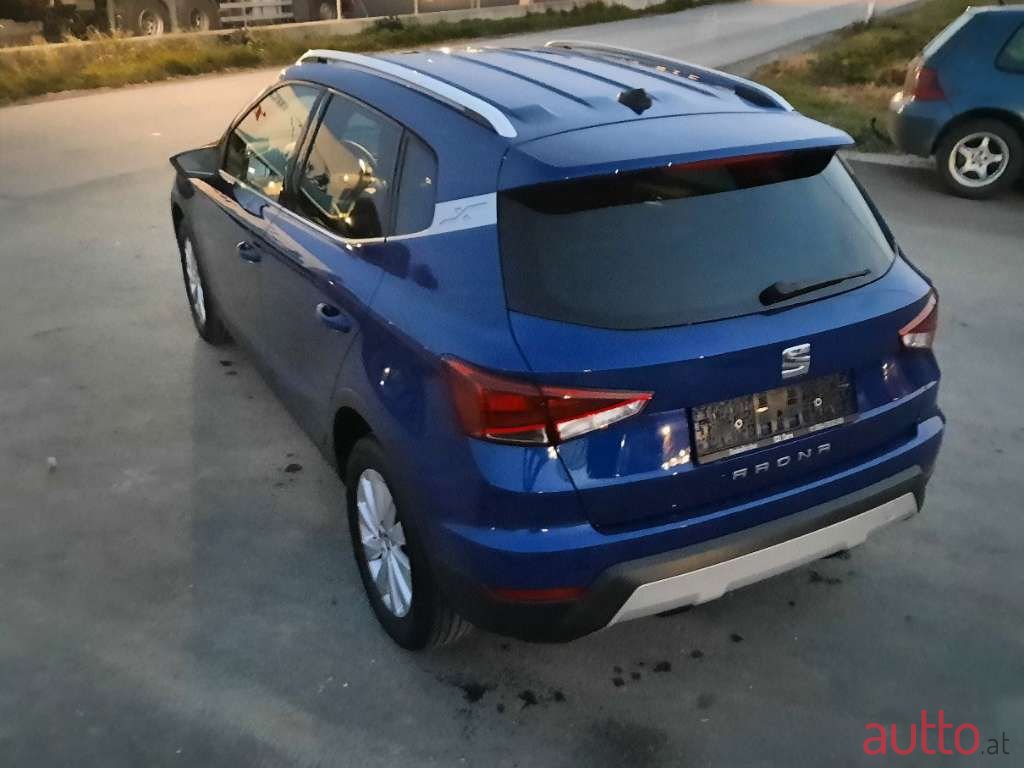 2018' SEAT Arona photo #4