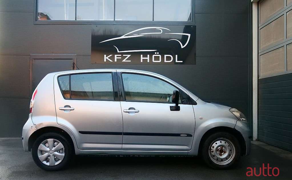 2008' Daihatsu Sirion photo #5