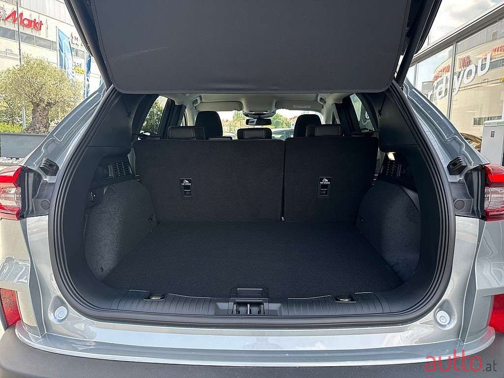 2024' Ford Kuga photo #6