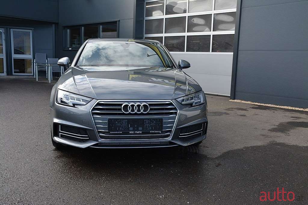 2017' Audi A4 photo #2