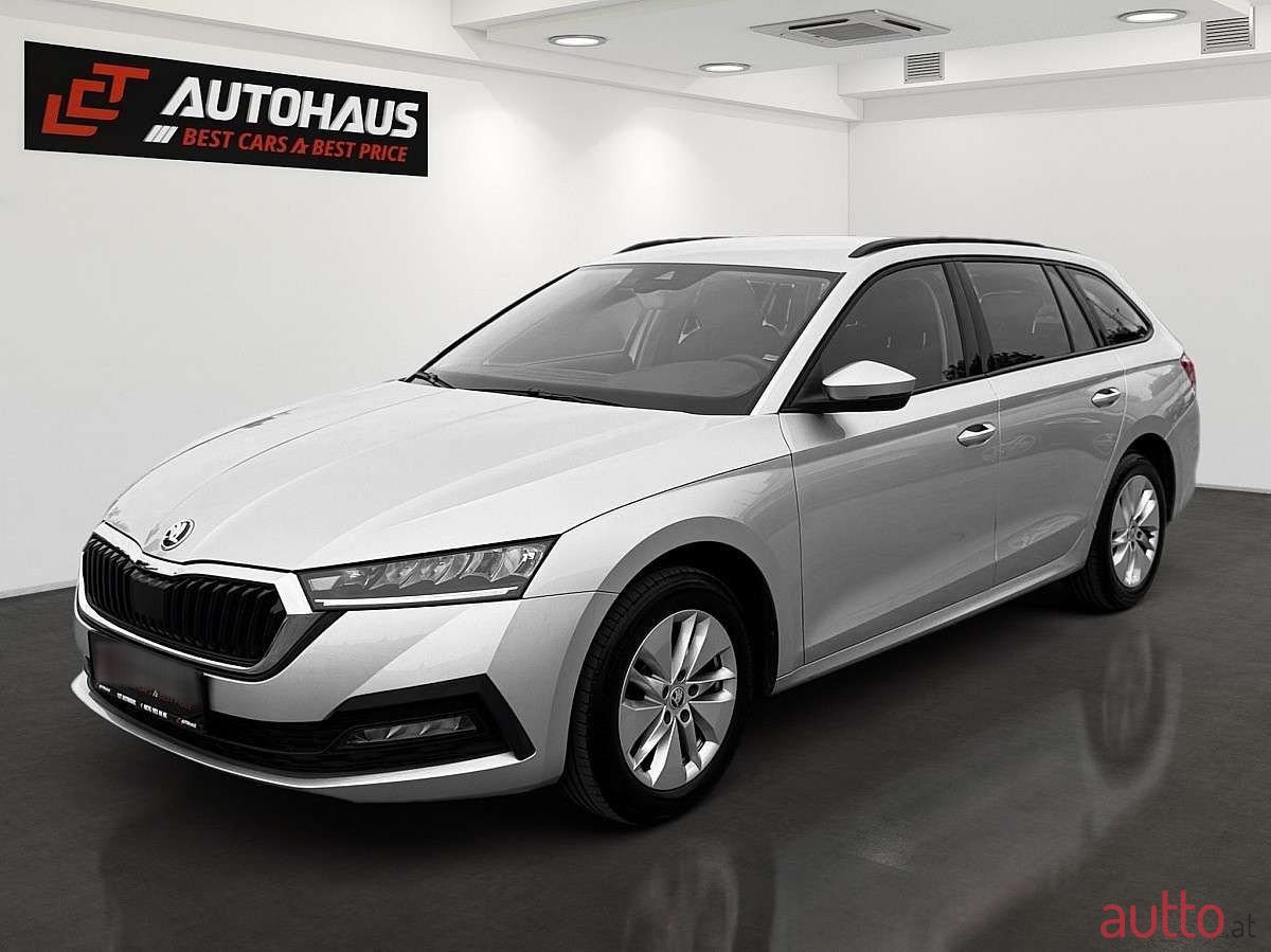 2022' Skoda Octavia photo #1