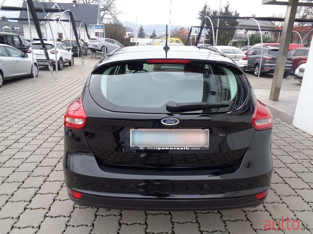 2018' Ford Focus photo #3
