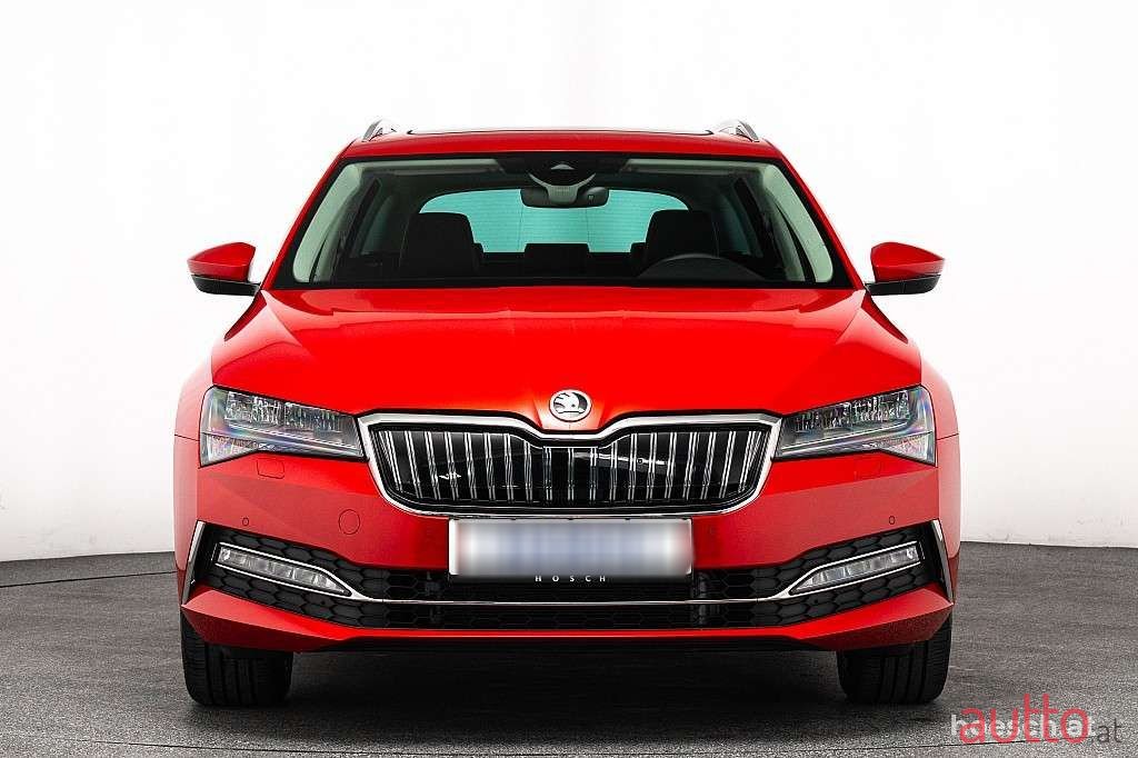 2024' Skoda Superb photo #2