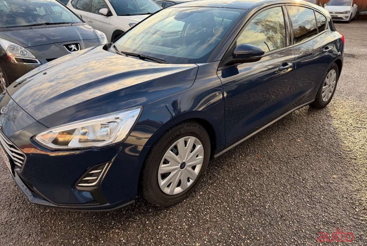 2019' Ford Focus photo #2