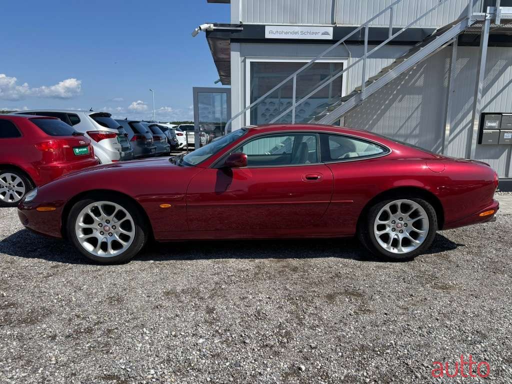 1998' Jaguar XKR photo #3