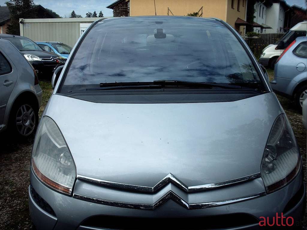 2009' Citroen C4 Picasso photo #2